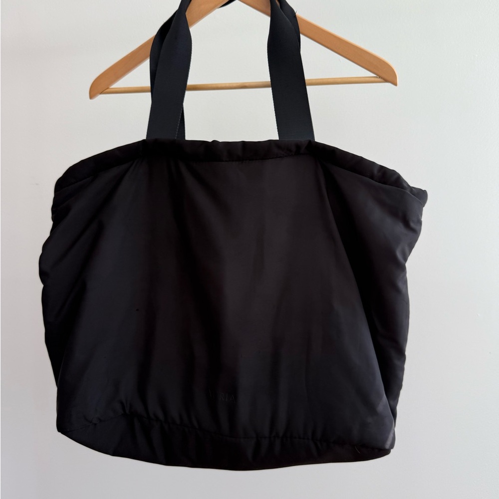 Auria Sports Tote